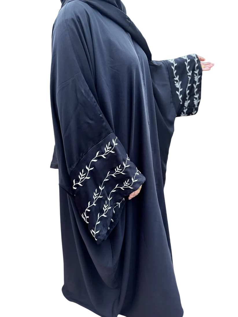 Anaaqah Abaya