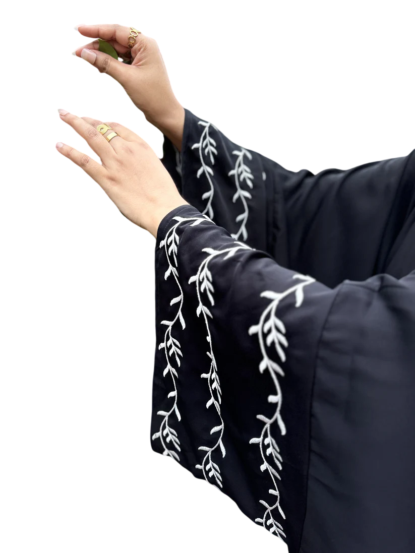 Anaaqah Abaya